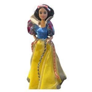 Disney Snow White Doll w/stand